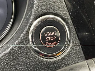 2019 Nissan Rogue - image 23