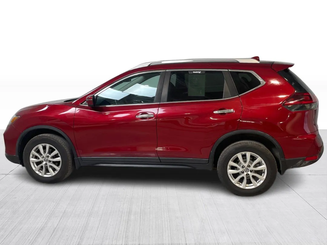 2020 Nissan Rogue SV, photo 8