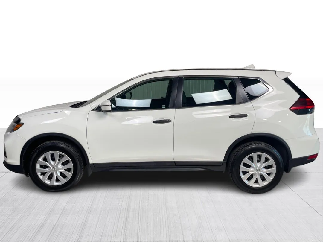 2017 Nissan Rogue — photo 7