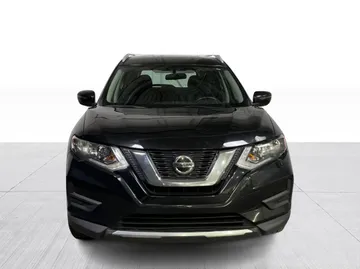 2020 Nissan Rogue - image 2
