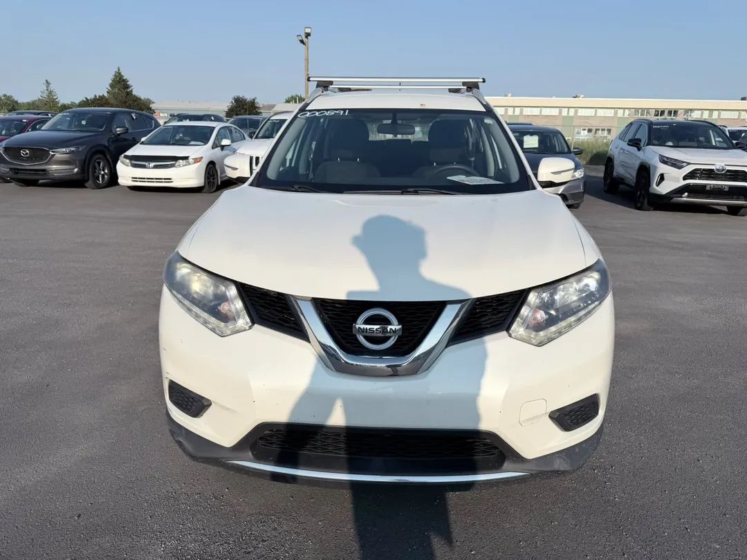 2015 Nissan Rogue — photo 2