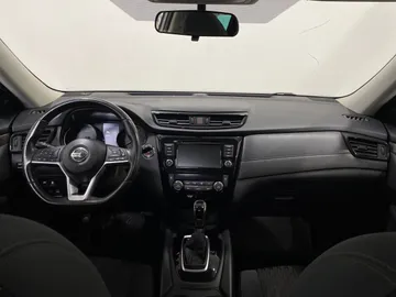 2018 Nissan Rogue - image 20