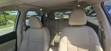 2020 Nissan Rogue - image 7