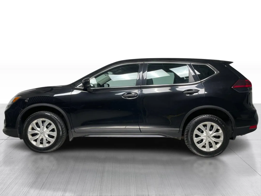 2018 Nissan Rogue — photo 8