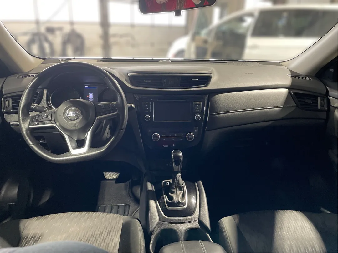 2020 Nissan Rogue — photo 4