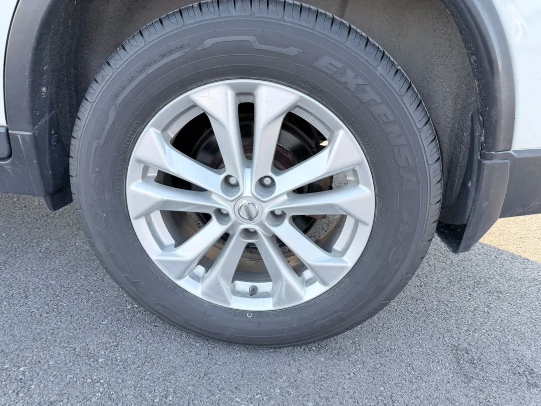 2016 Nissan Rogue — photo 6