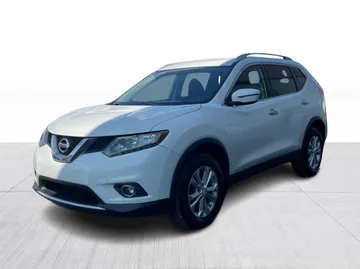 2016 Nissan Rogue - image 8
