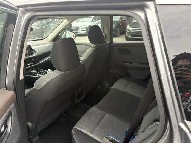 2022 Nissan Rogue — photo 6