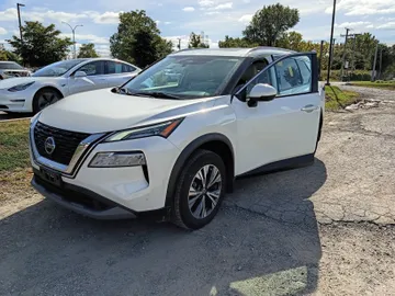 2021 Nissan Rogue - image 3