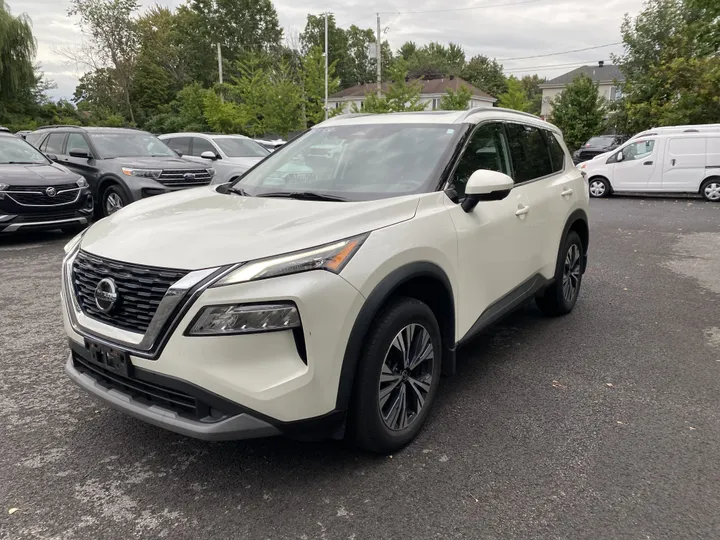 2021 Nissan Rogue - image principale