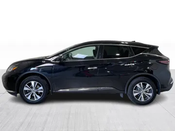 2021 Nissan Murano - image 10