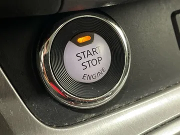 2021 Nissan Murano - image 24