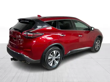 2021 Nissan Murano - image 14