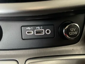 2021 Nissan Murano - image 30
