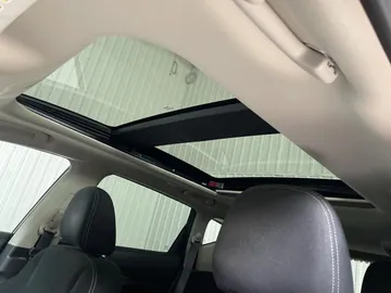 2021 Nissan Murano - image 6