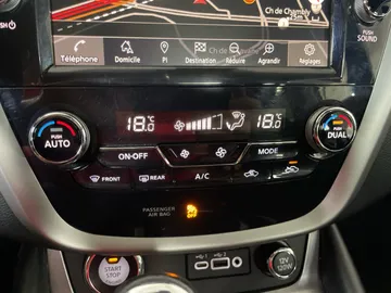 2021 Nissan Murano - image 25