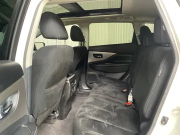 2021 Nissan Murano - image 11