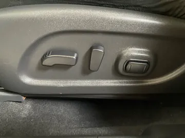 2021 Nissan Murano - image 19