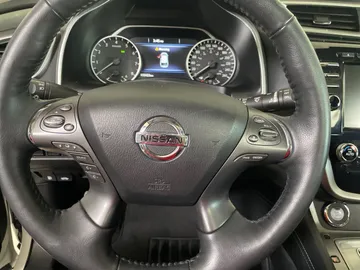 2021 Nissan Murano - image 17