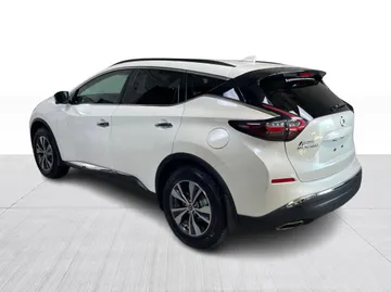 2021 Nissan Murano - image 6