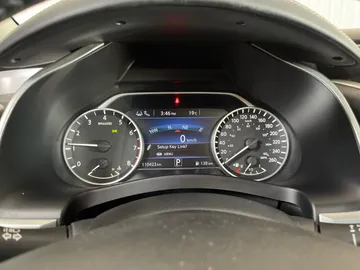 2021 Nissan Murano - image 16