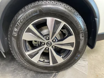 2021 Nissan Murano - image 20