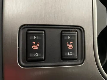 2021 Nissan Murano - image 28