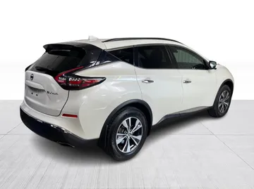 2021 Nissan Murano - image 8