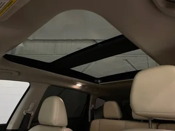 2021 Nissan Murano - image 6