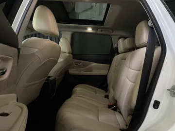 2021 Nissan Murano - image 16