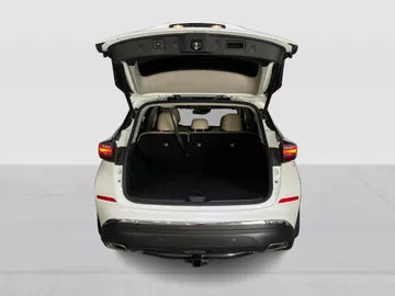 2021 Nissan Murano - image 14