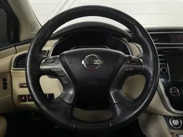 2021 Nissan Murano - image 19