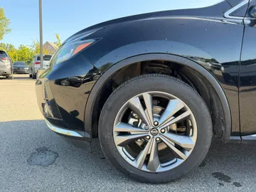 2024 Nissan Murano - image 7