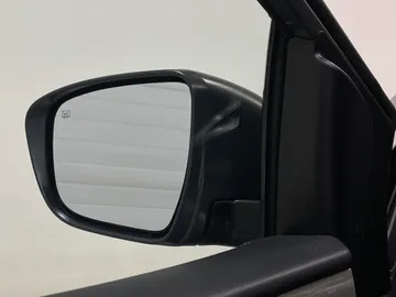 2018 Nissan Murano - image 17