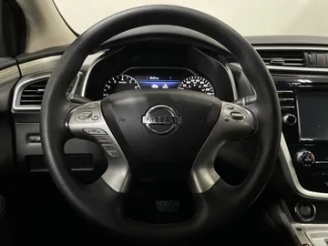 2018 Nissan Murano - image 22