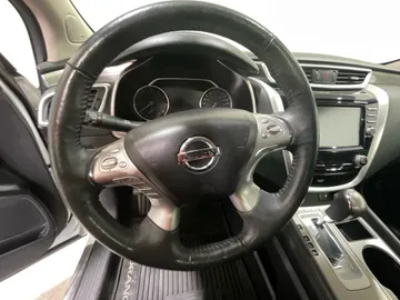 2018 Nissan Murano - image 27