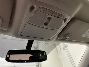 2018 Nissan Murano - image 17