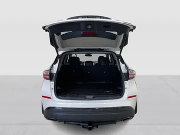 2018 Nissan Murano - image 14
