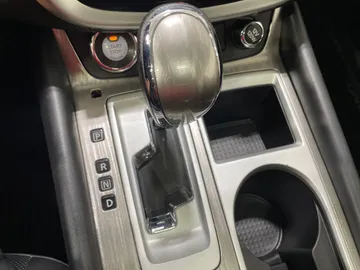 2018 Nissan Murano - image 29