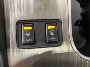 2018 Nissan Murano - image 25