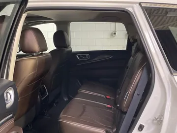 2018 INFINITI QX60 - image 15