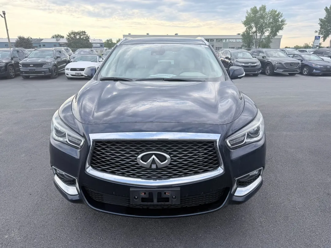 2020 INFINITI QX60 — photo 2