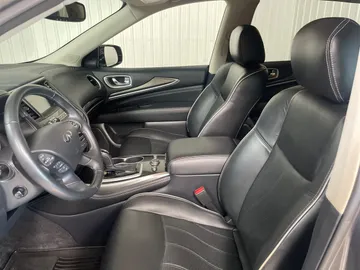 2017 INFINITI QX60 - image 3