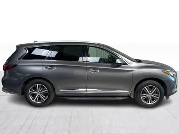 2017 INFINITI QX60 - image 2