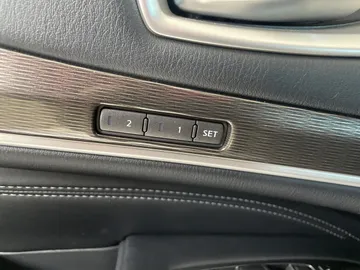 2017 INFINITI QX60 - image 21