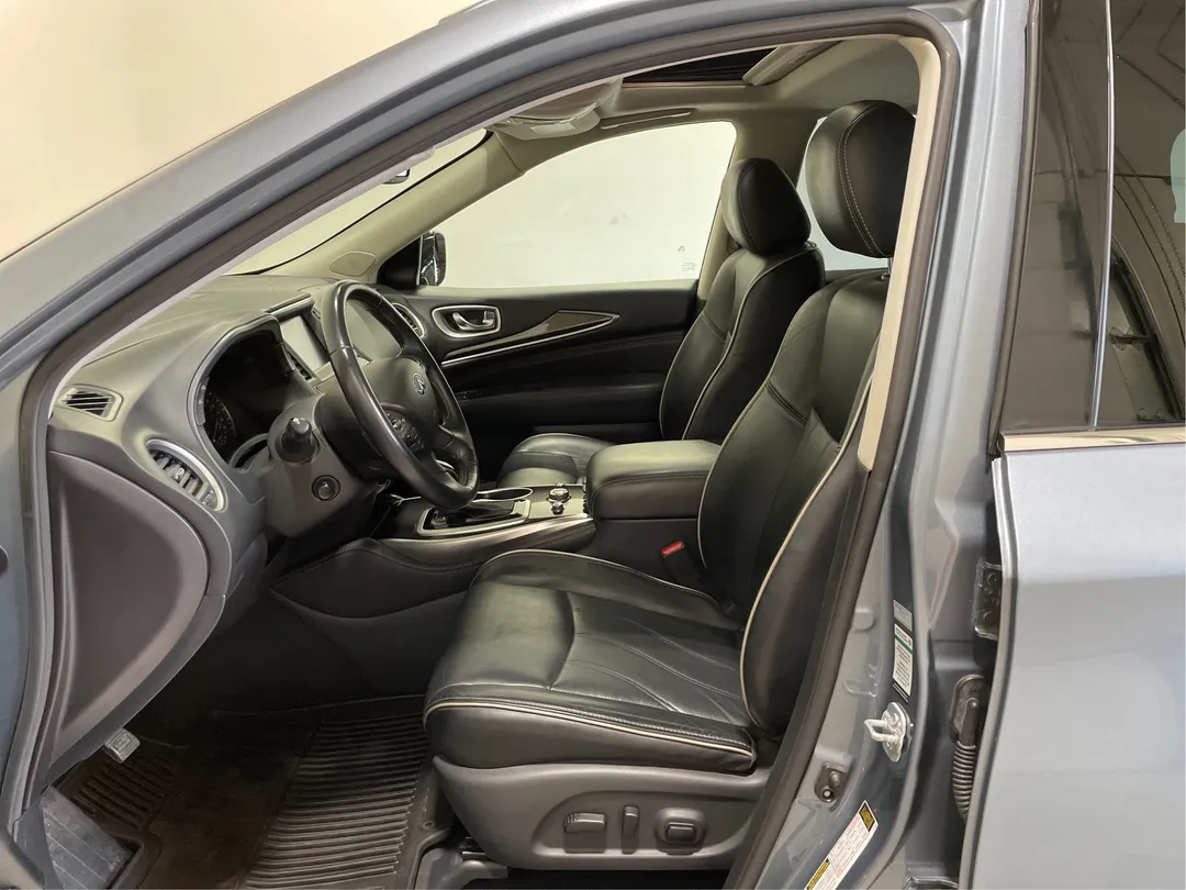 2017 INFINITI QX60 — photo 3