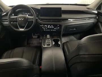 2024 INFINITI QX60 - image 4