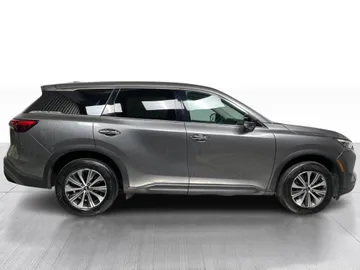 2024 INFINITI QX60 - image 2