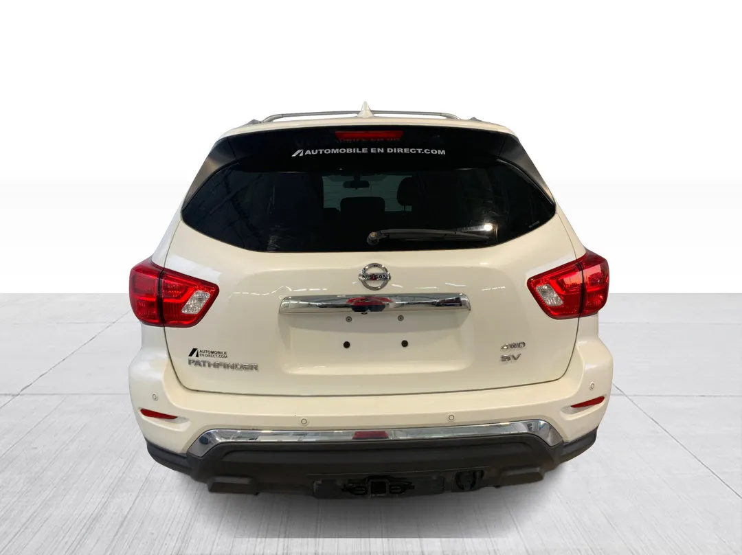 2020 Nissan Pathfinder SV Tech, photo 6