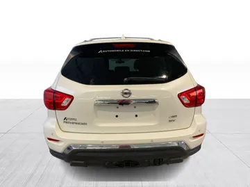 2020 Nissan Pathfinder - image 7